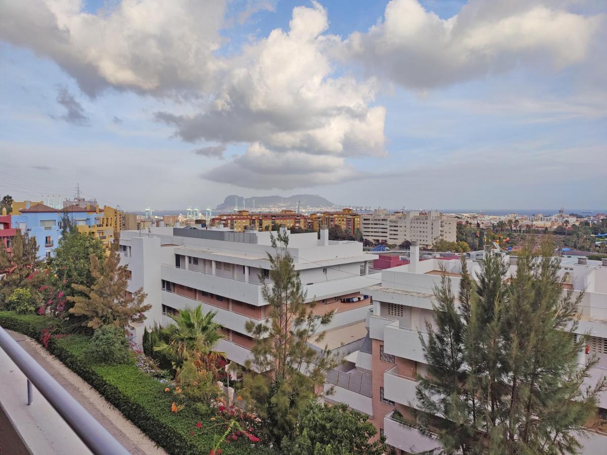 Mirador Vistas Bahia Piscina Apartment Algeciras Ngoại thất bức ảnh